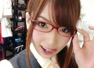 椎名由奈 十大日本av女演員 十大日本最美AV女優(yōu)