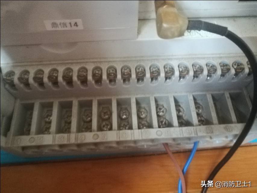 集中器接線(xiàn)圖(三相四線(xiàn)與集中器接線(xiàn)圖)