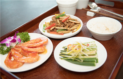 天津東方幸福母嬰月子會(huì )所月子餐