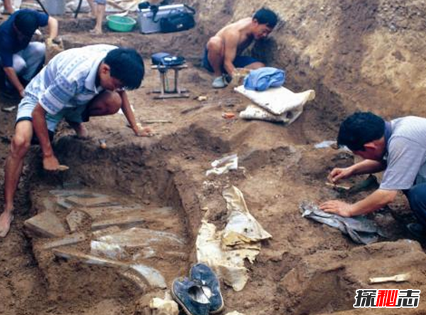 改變歷史定論的十大考古發(fā)現,70年前巨型建筑連一張紙都穿不透