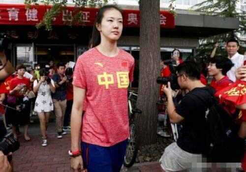 盤(pán)點(diǎn)中國女排史上十大美女球員  第一稱(chēng)霸排壇30年